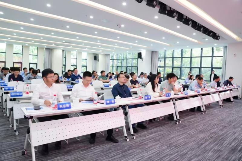 賦能創業路 走進科學城——長臨河科創小鎮承辦第二期“科創種子訓練營”